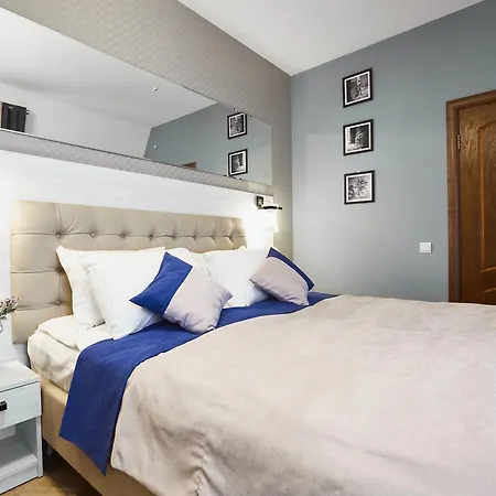 Antares 4* Львів