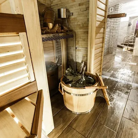 Antares Готель Львів