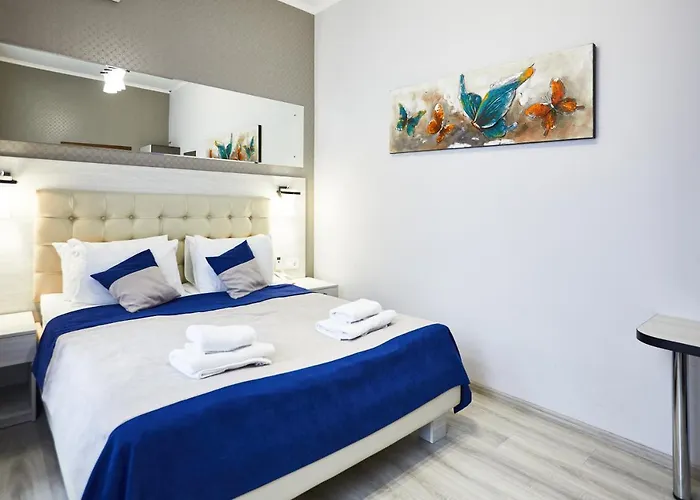 فندق Antares إلفيف