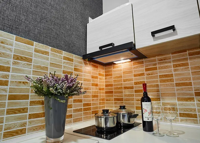 Antares Готель Львів