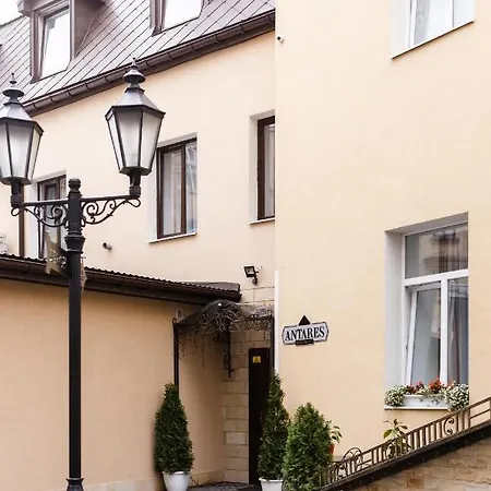 Готель Antares