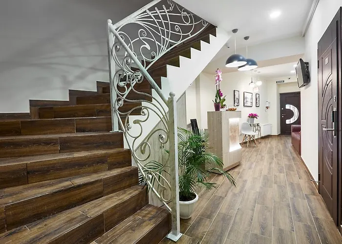 Antares リヴィウ